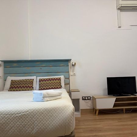 Lovely Studio In The Heart Of Malaga Free Swimming Pool Exteriör bild
