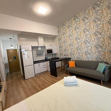 Lovely Studio In The Heart Of Malaga Free Swimming Pool Exteriör bild