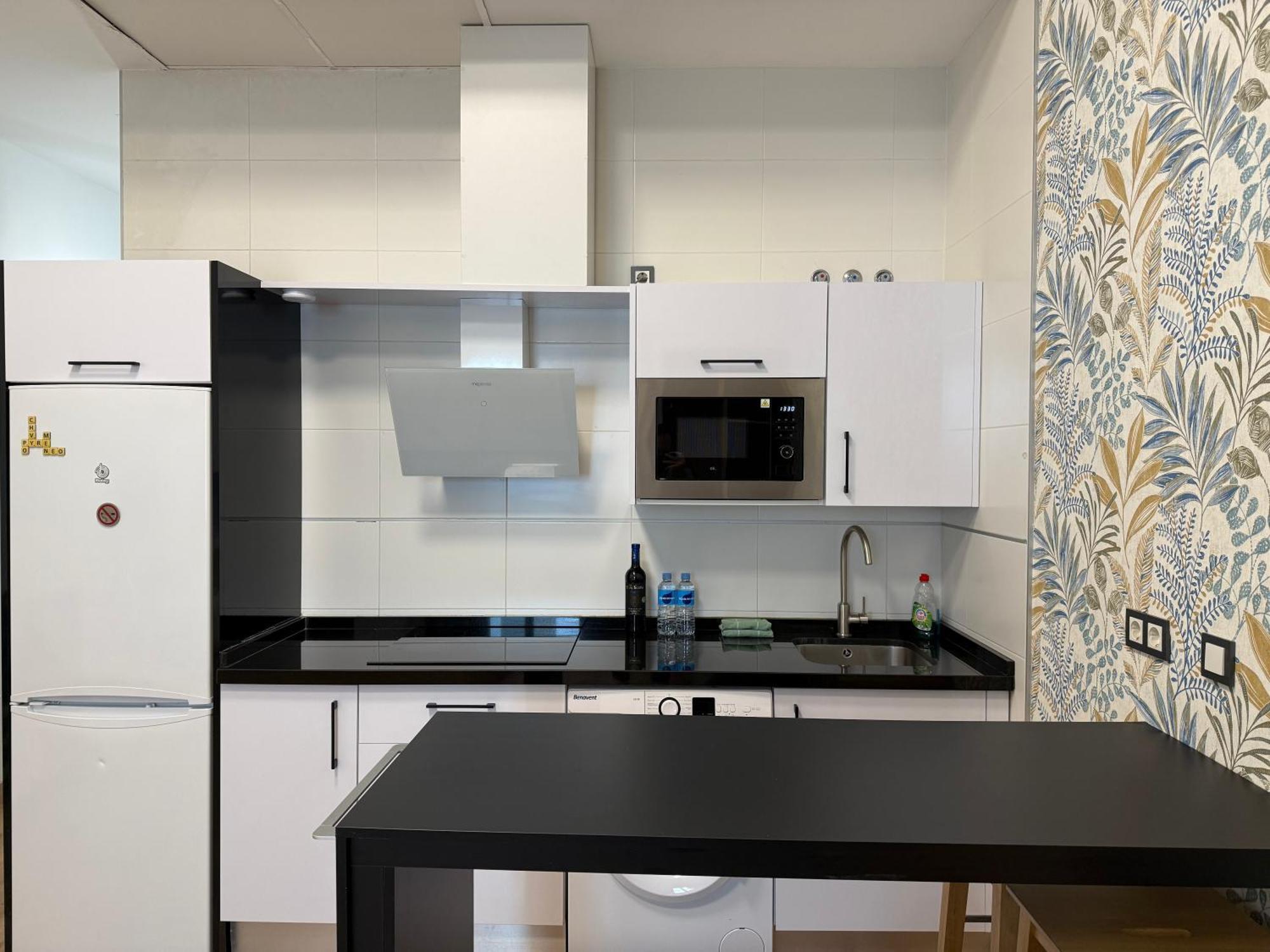Lovely Studio In The Heart Of Malaga Free Swimming Pool Exteriör bild