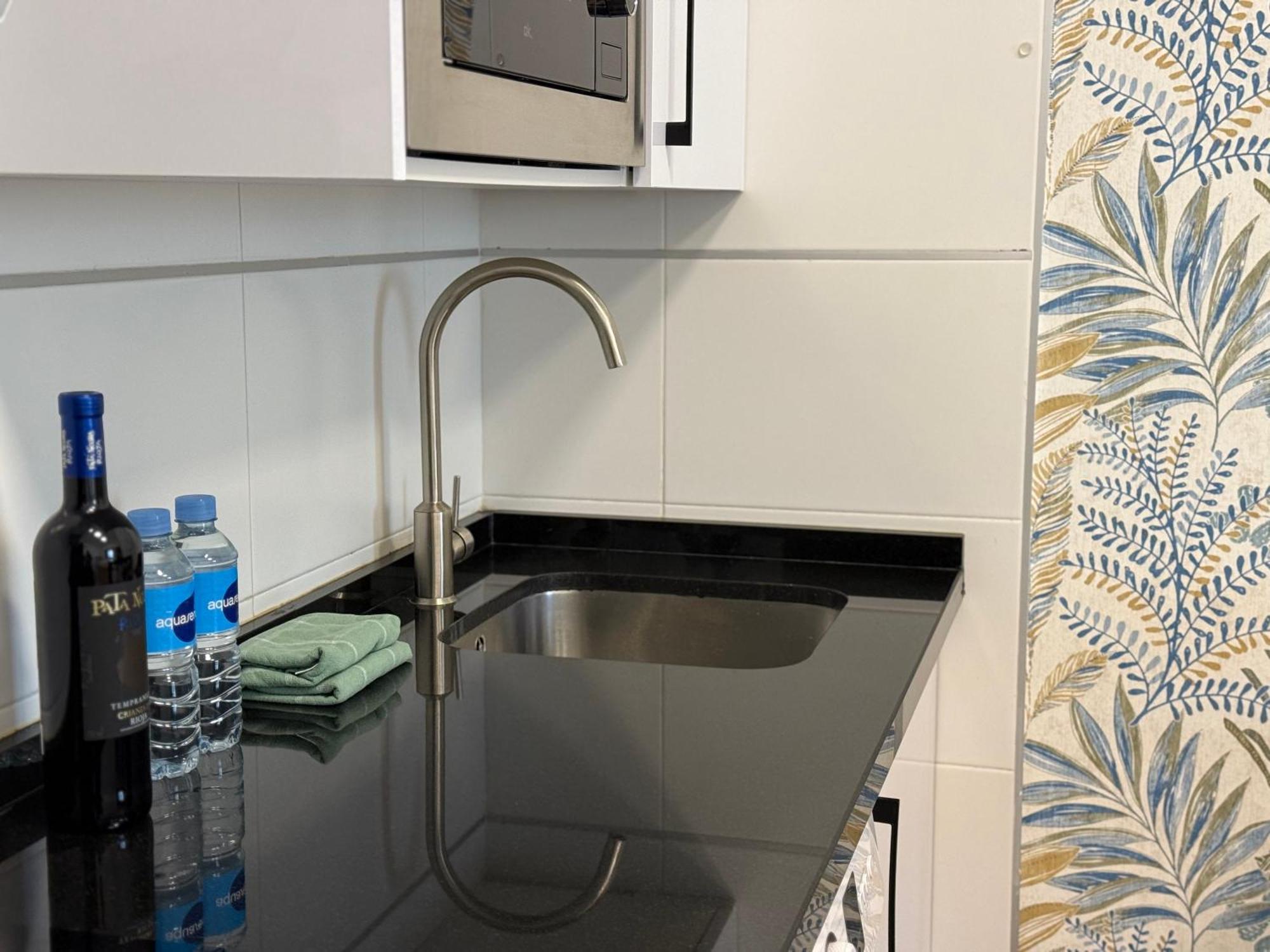 Lovely Studio In The Heart Of Malaga Free Swimming Pool Exteriör bild